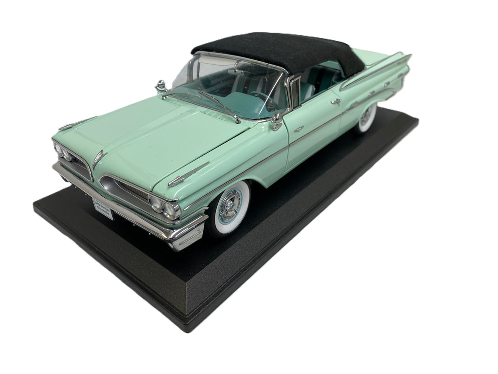 Pontiac Bonneville convertible 1959 Sun Star Platinum 1/18