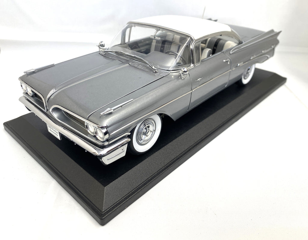 Pontiac Bonneville Hardtop 1959 Sun Star Platinum 1/18