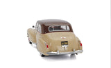 Cadillac Fleetwood Sixty Special Sedan 1941 Model Car Group 1/18