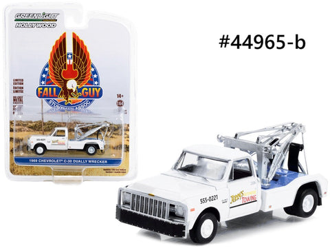 Chevrolet C-30 Dually Wrecker 1969 Greenlight Fall Guy 1/64