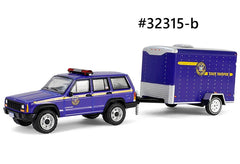 Jeep Cherokee 2001 et remorque cargo Police Hot Pursuit Greenlight 1/24