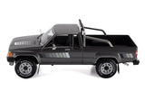 Toyota Hilux SR5 Xtra Cab 4x4 1985 KK Scale 1/18