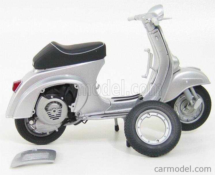 Vespa 50 R 1972 minichamps 1/12