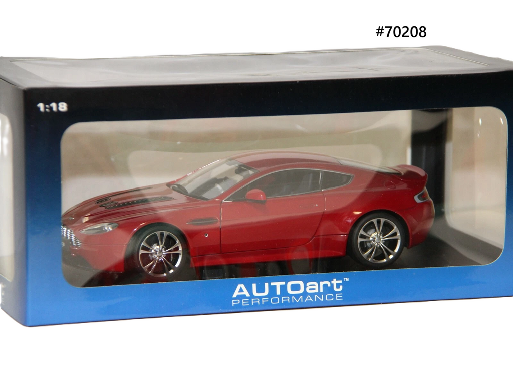 Aston Martin V12 Vantage 2010 AUTOart Performance 1/18