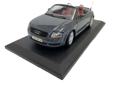 Audi TT Roadster Maisto 1/18
