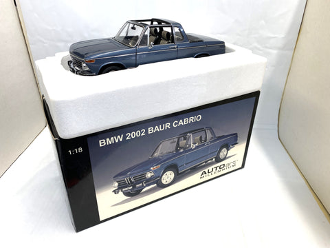 BMW 2002 Baur Cabrio AUTOart Millennium 1/18