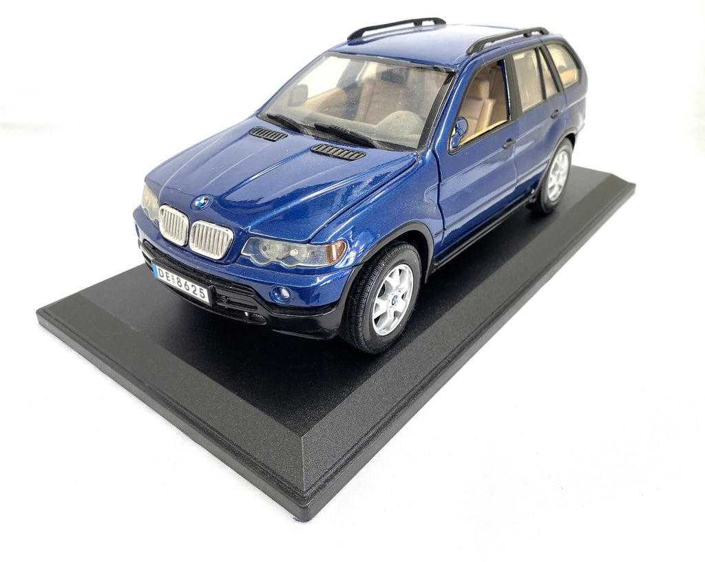 BMW X5 Motor Max 1/18