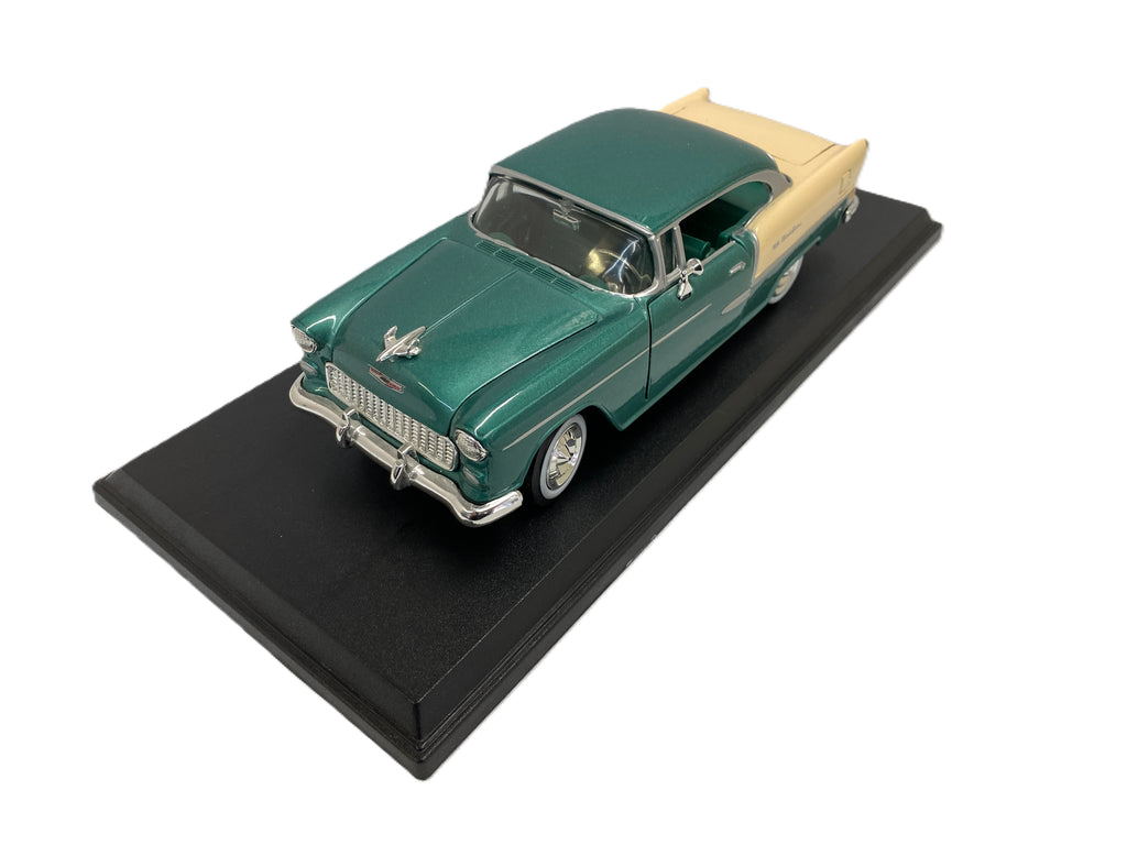 Chevrolet Bel Air Hard Top 1955 Motor Max 1/24