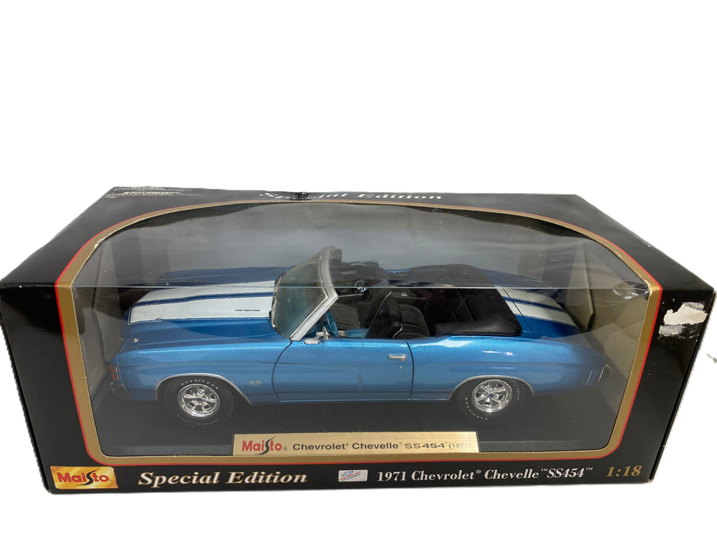 Chevrolet Chevelle SS 454 Convertible 1971 Maisto 1/18