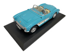 Chevrolet Corvette 1957 Road Legends 1/18