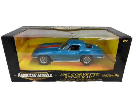 Chevrolet Corvette Stingray 1967 ERTL American Muscle 1/18
