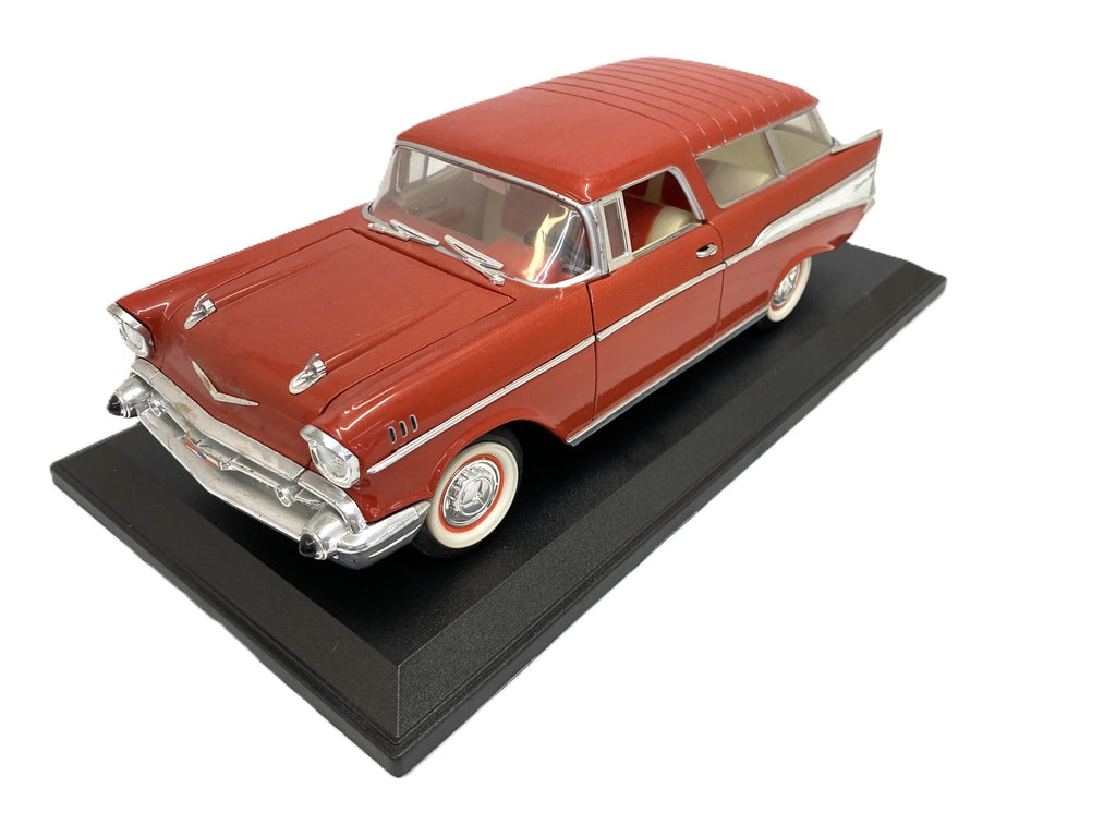 Chevrolet Nomad 1957 Road Legends 1/18