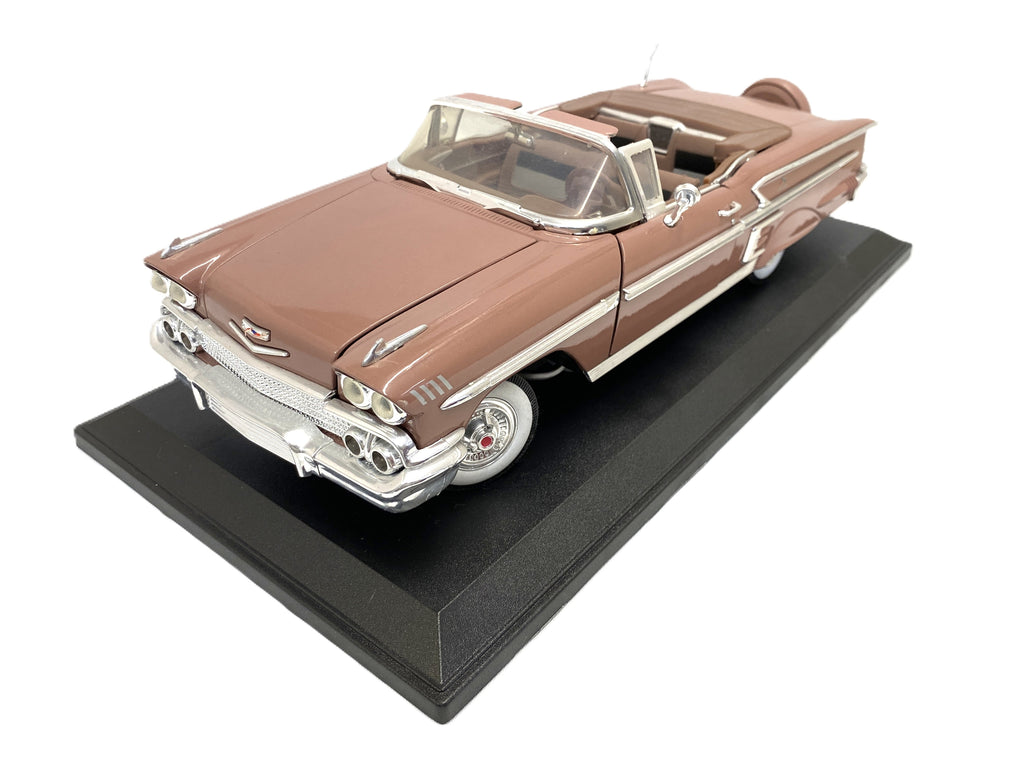 Chevrolet Impala Convertible 1958 Motor Max 1/18