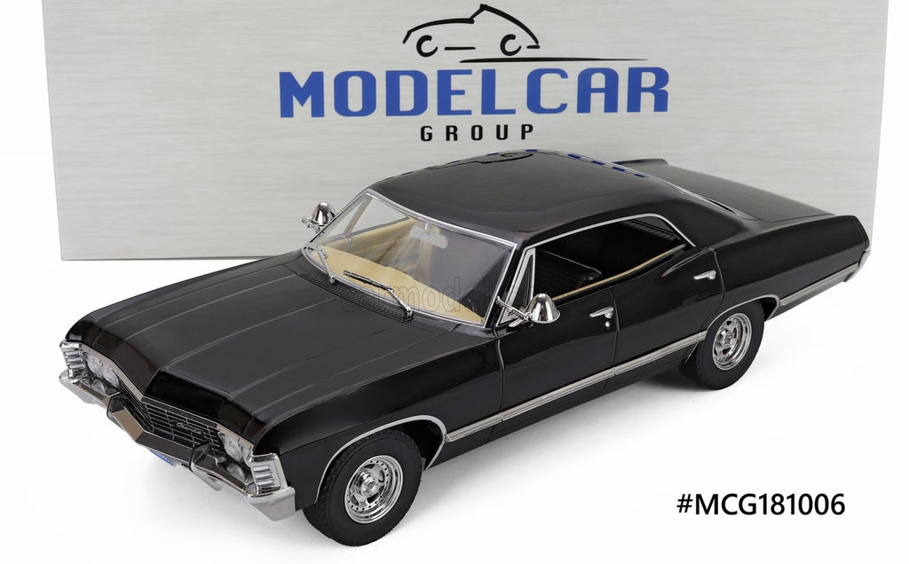 Chevrolet Impala 4 portes Sport Sedan 1967 Style Super Natural Model Car Group 1/18