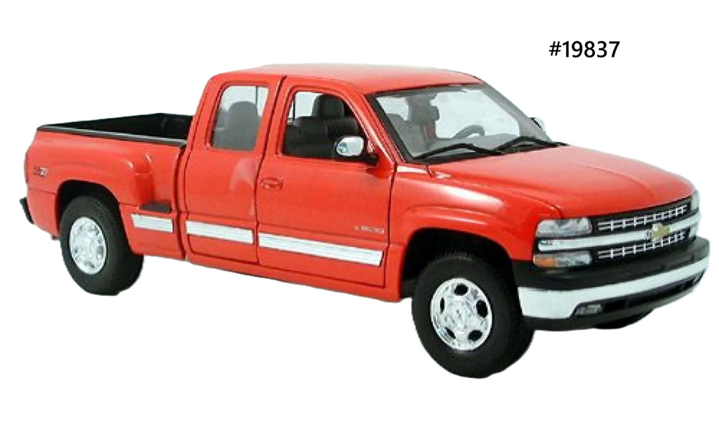 Chevrolet Silverado Extended Cab Sportside Box 1999 Welly 1/18