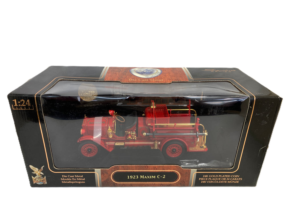 Maxim C-2 1923 Fire Truck Road Signature Signature Series  1/24