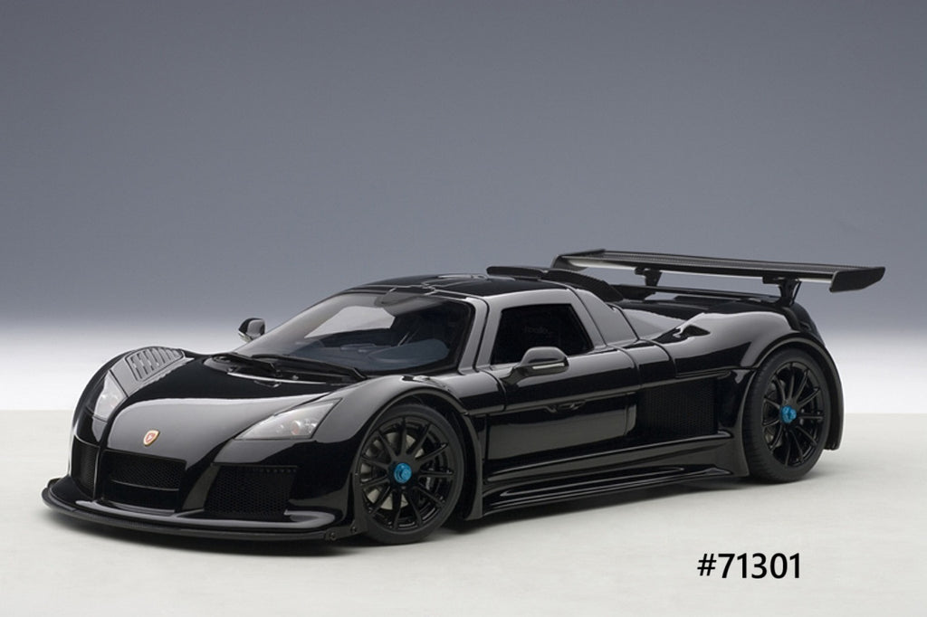 Gumpert Apollo S AUTOart Signature 1/18