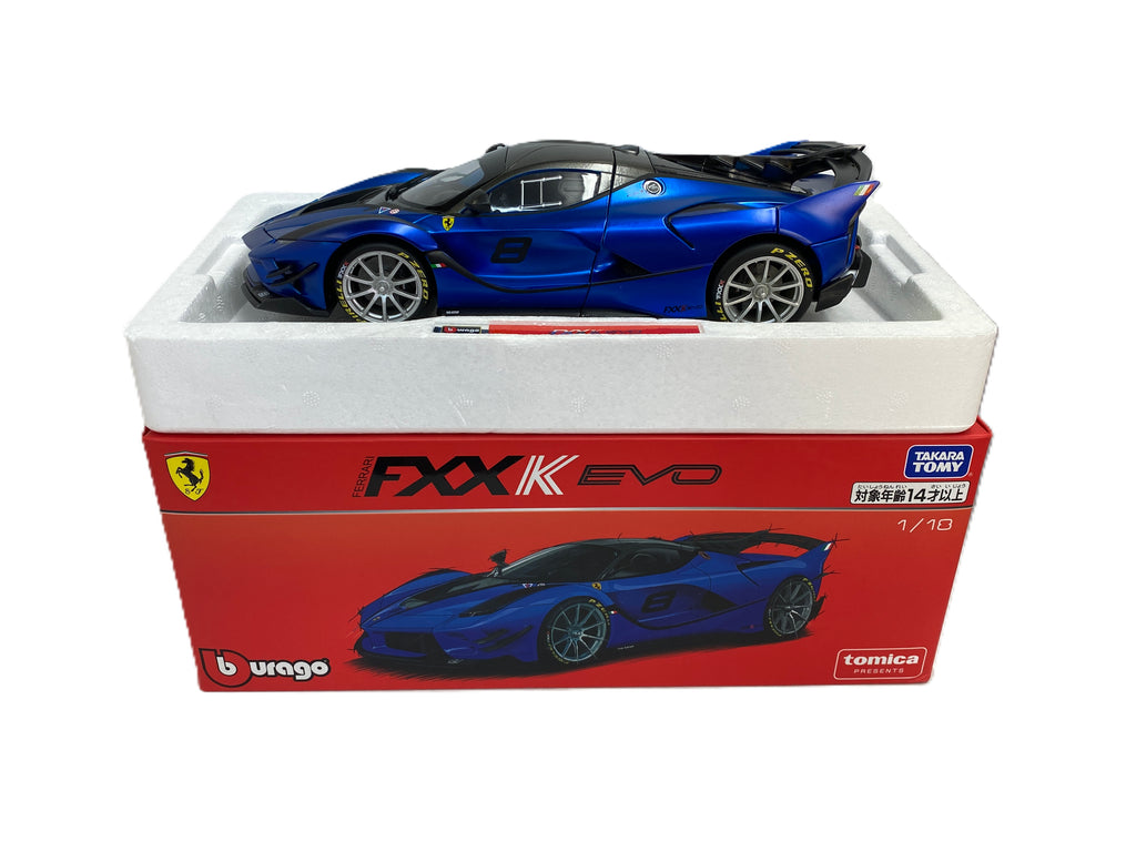 Ferrari FXX-K EVO Tomica Presents Burago Signature Series 1/18