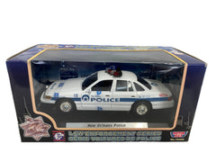 Ford Crown Victoria  Police Motor Max 1/24