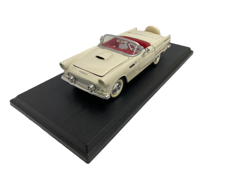 Ford Thunderbird 1956 American Graffiti Motor Max 1/24