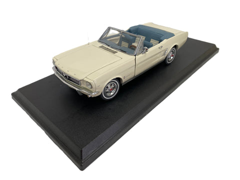 Ford Mustang Convertible 1966 Danbury Mint 1/24