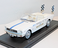 Ford Mustang 1964 1/2 Pace Car Edicola (DeAgostini) 1/18