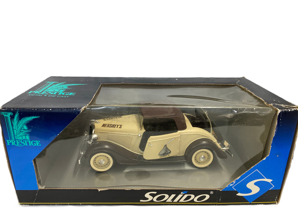 Ford Roadster 1934 Solido 1/18