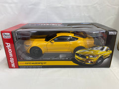 Ford Mustang GT 2016 Auto World 1/18