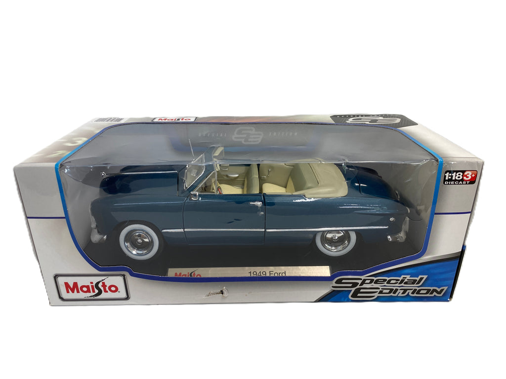 Ford Convertible 1949 Maisto 1/18