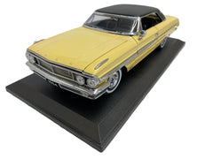 Ford Galaxie 500 Hardtop 1964 Sun Star 1/18