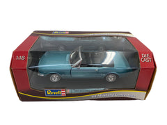Ford Mustang 1965 Convertible Revell 1/18