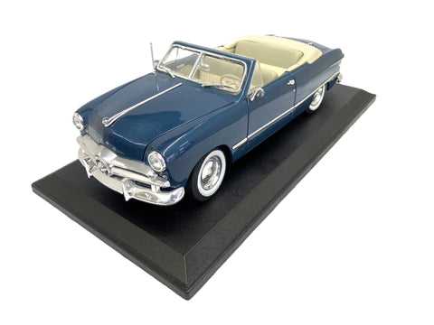 Ford Convertible 1949 Maisto 1/18