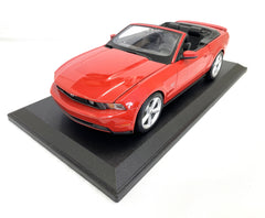 Ford Mustang GT Convertible 2010 Maisto 1/18
