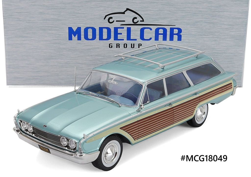 Ford LTD Country Square 1960 Model Car Group 1/18