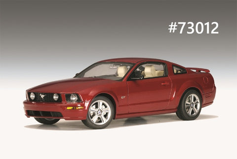 Ford Mustang GT Coupe 2005 (2004 Auto Show Version) AUTOart Performance 1/18