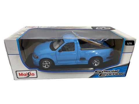 Ford SVT F-150 Lightning 1999 Maisto 1/21