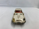 Jaguar E Type 2+2 Dinky 1/43