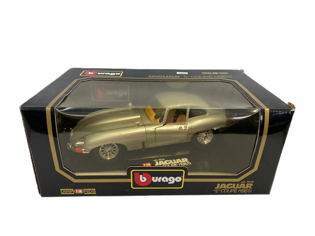 Jaguar Type-E Coupe 1961 Burago 1/18