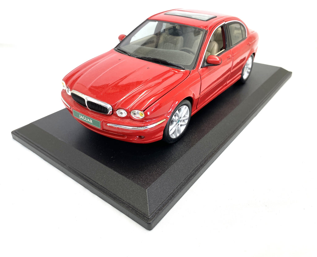 Jaguar X Type Maisto 1/18