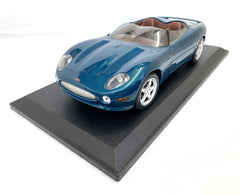 Jaguar XK180 Maisto 1/18