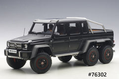 Mercedes G63 AMG 6X6 AUTOart Signature 1/18