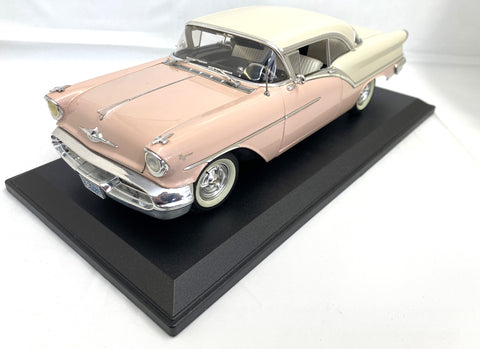 Oldsmobile Super 88 1957 Highway 61 1/18