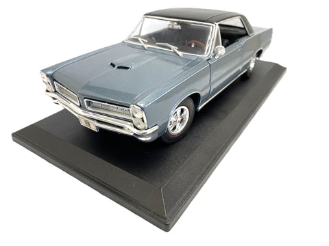 Pontiac GTO 1965 Hurst Maisto 1/18