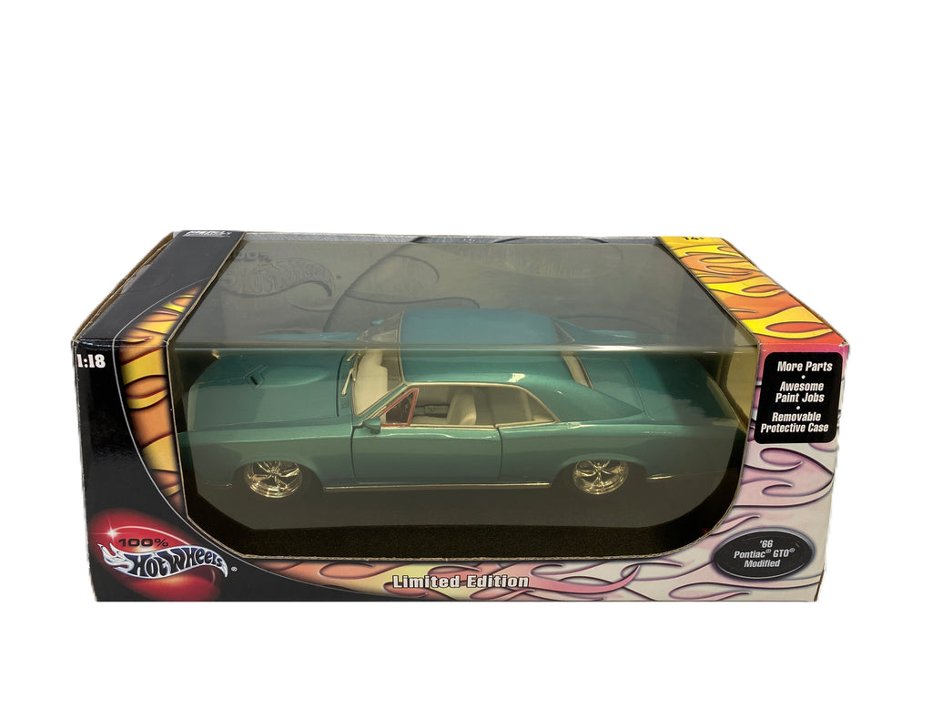 Pontiac GTO 1966 HotWheels 1/18