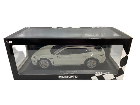 Porsche Taycan CUV Turbo S 2021 Minichamps 1/18