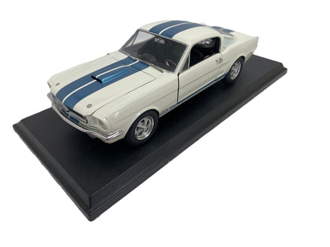 Shelby GT350 1965 Revell Creative Masters 1/20