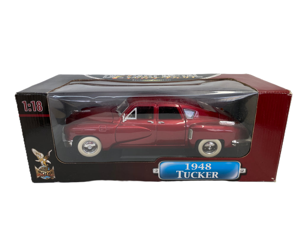 Tucker Torpedo 1948 Road Signature 1/18