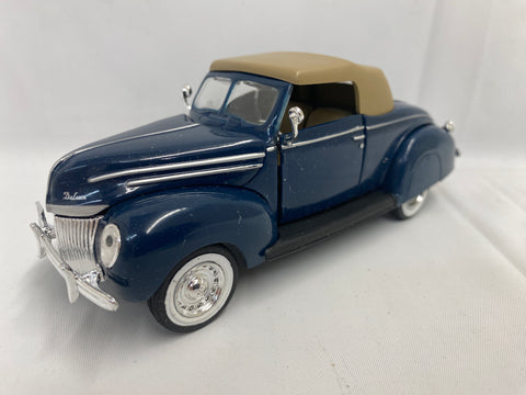 Ford Deluxe Convertible Coupe 1939 Signature Models 1/32