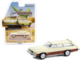 Pontiac Grand LeMans Safari 1976 Estate Wagon Greenlight 1/64