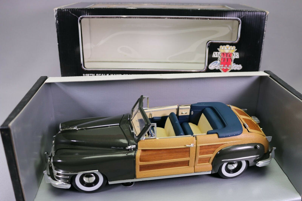Chrysler Town & Country 1948 Motor City Classics 1/18